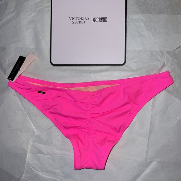 (L) VICTORIA'S SECRET Swim Bottom Ruched Back - Picture 7 of 10